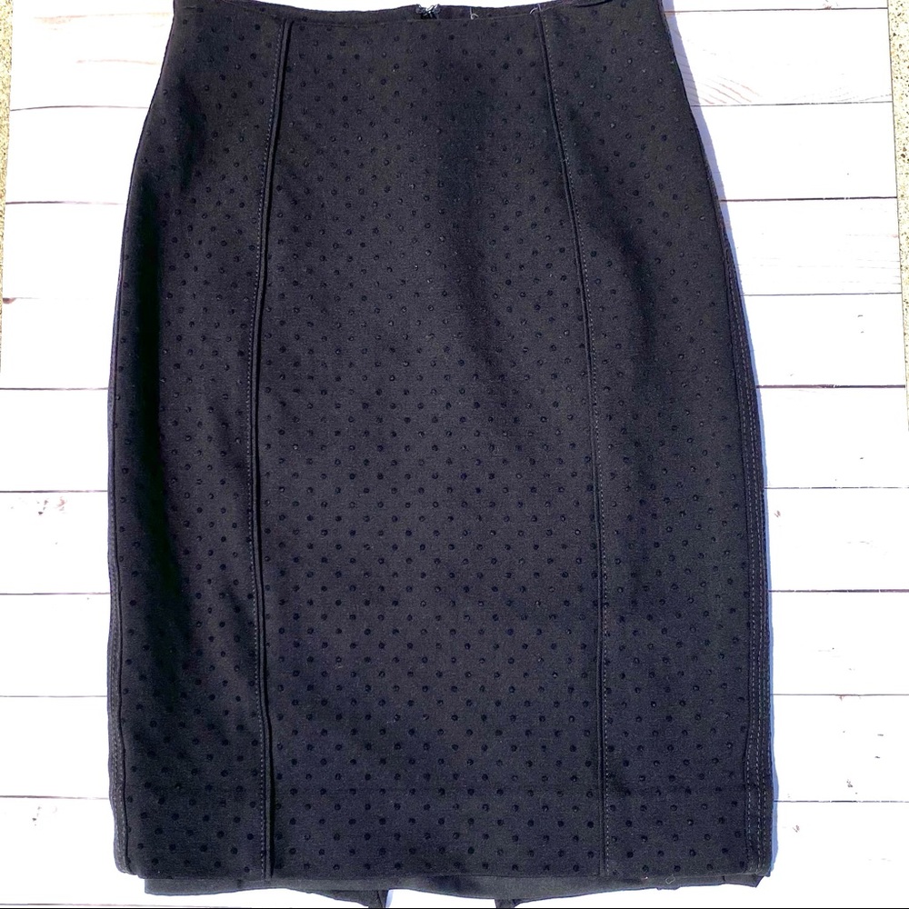 White house black market pencil skirt Black size 0